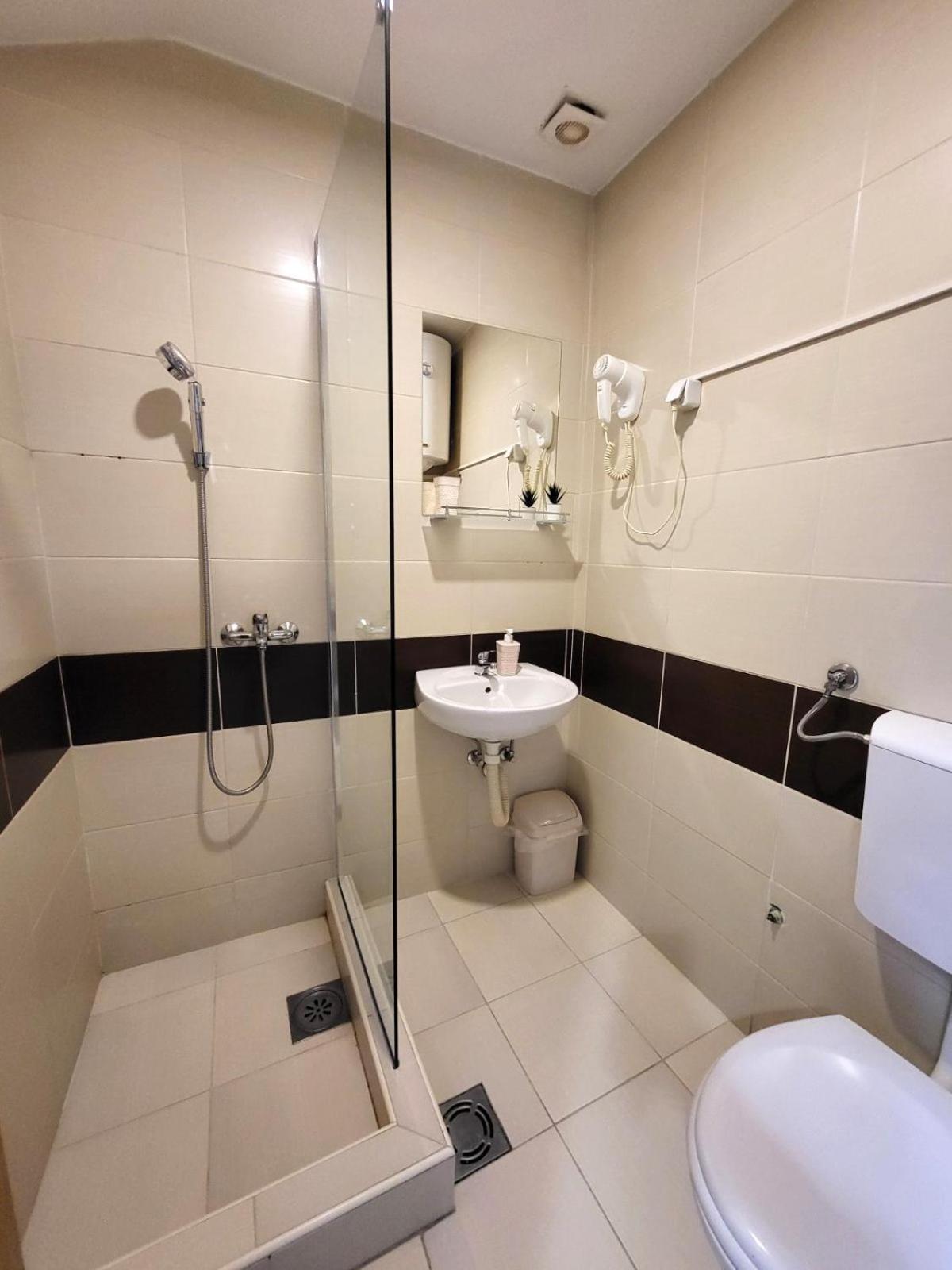 Guesthouse Ozegovic ベオグラード エクステリア 写真
